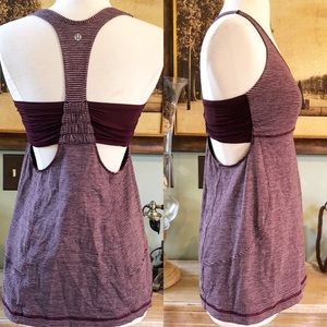 Lululemon Turbo Tank size 6 striped dewberry